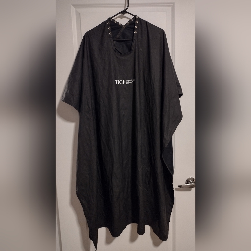 Barber Cape